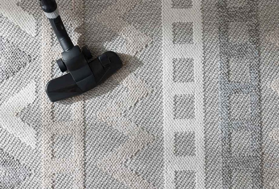 Professional Rug Cleaning vs DIY: Which Is Better?