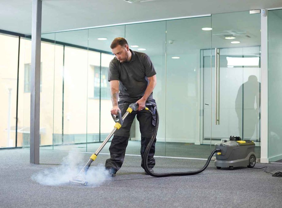 Does steaming a carpet clean it?