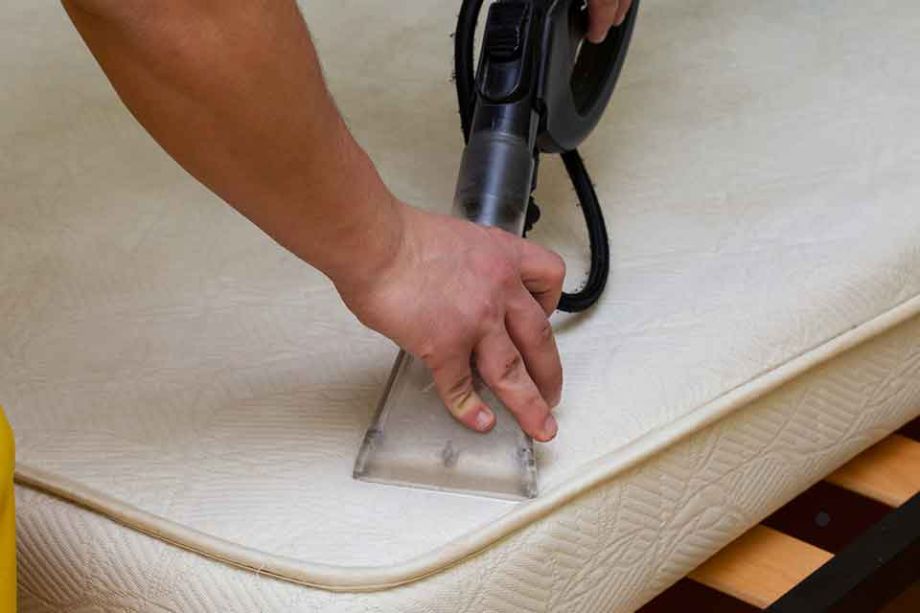 How to Professionally Clean a Mattress
